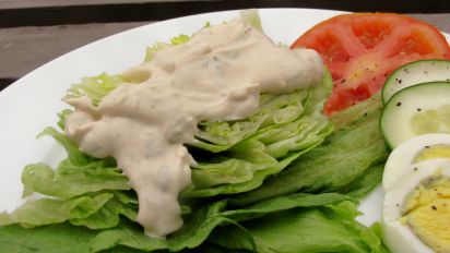 Pioneer Woman S Homemade Ranch Dressing With Iceberg Wedges Recipe