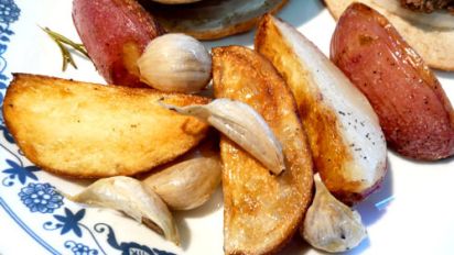 Desiree Potatoes Pan Cooked With Rosemary And Garlic Recipe Food Com