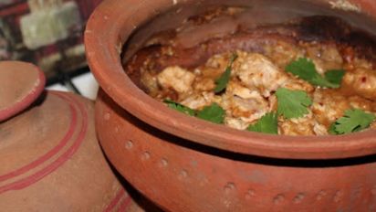 Clay Pot Sesame Chicken Recipe Food Com