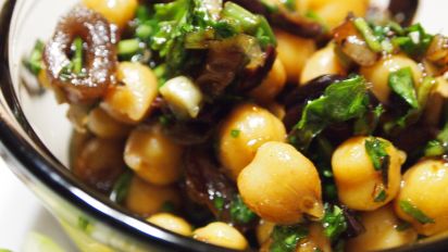 Summery Garbanzo Bean Salad Vegan Friendly Recipe Food Com