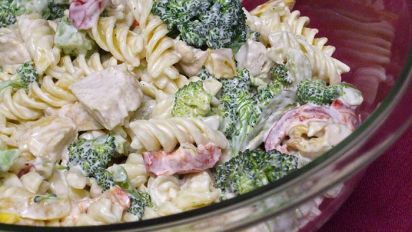 Quick And Easy Garden Chicken Pasta Salad Recipe Food Com