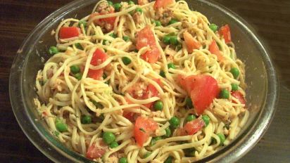 Linguine Tuna Salad Recipe Food Com The ingredients are simple and flexible, so you can make this when you are inundated by summer produce or you can adapt to what's in season in the fall and. linguine tuna salad