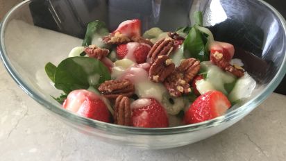 Strawberry Spinach Salad With Candied Pecans Recipe Food Com If that is even possible you guys… strawberry spinach salad with candied pecans
