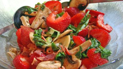 Wilted Spinach And Mushroom Salad With Bacon And Strawberries