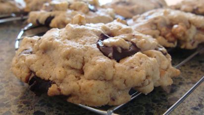 Bakery Style Chewy Chocolate Chip Cookies Recipe Food Com
