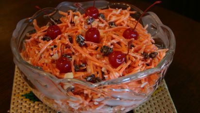 Luby S Cafeteria Carrot Salad Recipe Food Com