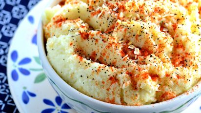 Another Mock Mashed Potatoes Mashed Cauliflower Low Carb Recipe Food Com Puree cauliflower instead of actual potatoes for a mock garlic mashed potatoes recipe from food network to get the same creamy comfort without the carbs. another mock mashed potatoes mashed cauliflower low carb
