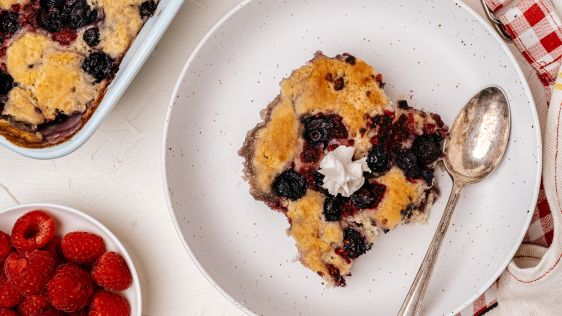 Old-Fashioned Berry Cobbler