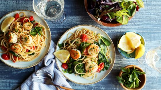 Scallops & Pasta Florentine