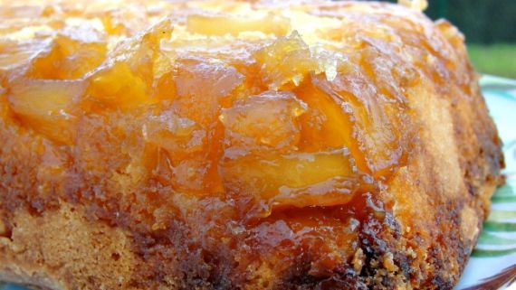 Puerto Rican Pineapple Rum Cake | Puerto Rican Desserts To Give Your Life Some Flavor | puerto rican food