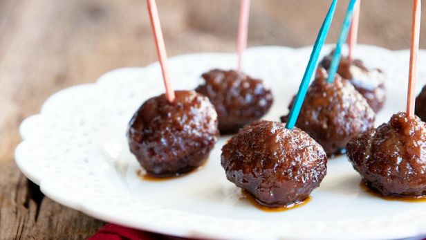 Meatballs with Jelly & Chili Sauce