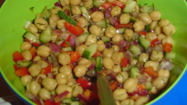 Low Fat Chickpea Salad