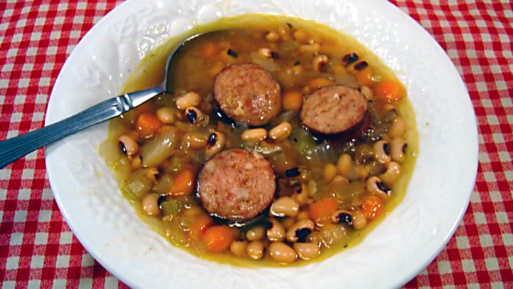 Spicy Black-Eyed Pea Soup