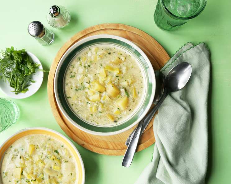 https://img.sndimg.com/food/image/upload/f_auto%2Cc_thumb%2Cq_55%2Cw_744%2Car_5%3A4/v1/img/recipes/19/31/5/kqsrnPx7SOisBaDTJ9SY_0S9A9000.jpg