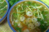 Elizabeth Stree Café's Vietnamese Chicken Soup With Rice Recipe