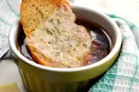 French Onion Soup With Cheese Croutons Recipe - Food.com