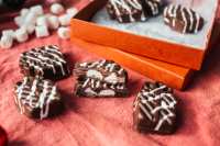 photo by Izy Hossack