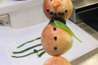 Snowman Bagel Bombs Recipe 