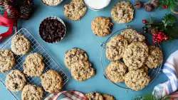 oatmeal raisin cookies