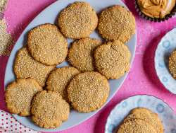Gluten-Free Quinoa Tahini Cookies