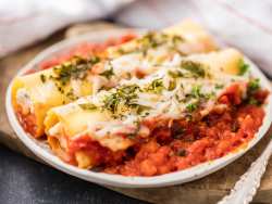 Spinach & Cheese Manicotti