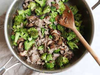 Stir fried Garlic Beef with Broccoli