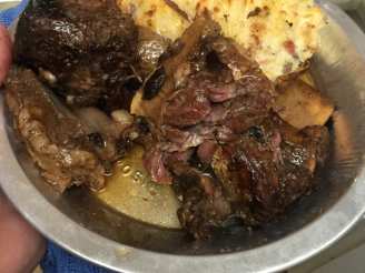 Crock Pot Asian-Inspired Beef Ribs