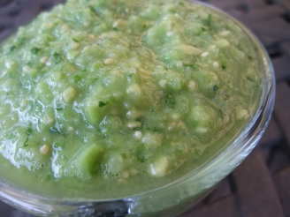 Mexican Green Sauce With Tomatillos and Avocado (Salsa Verde)