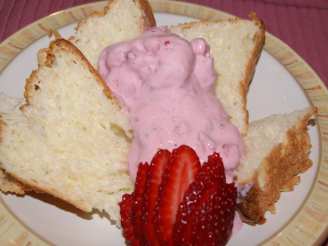Strawberry Almond Cream