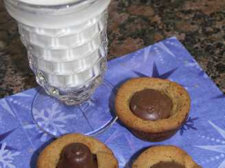 Really Yummy Miniature Chocolate Chip Cookie Cups