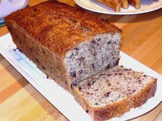 German Coffee Cake With Nuts and Chocolate ( Nusskuchen )