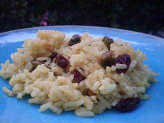 Indian Sweet Saffron Rice With Raisins and Pistachios