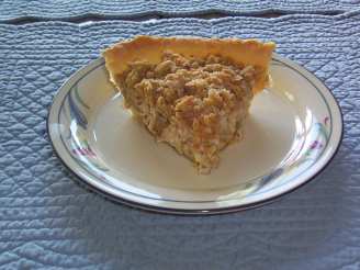Low-Fat Sour Cream Rhubarb Pie