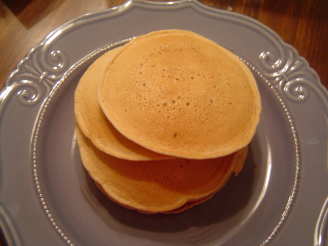 Cinnamon Applesauce Pancakes