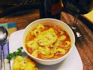 Healthy Tomato-Tortellini Soup