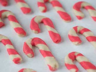 Very Easy Candy Cane Cookies