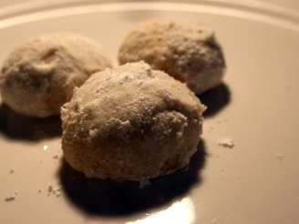 Classic Mexican Wedding Cookies
