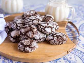 Chocolate Snowflake Cookies (Chocolate Crinkles / Crackles)