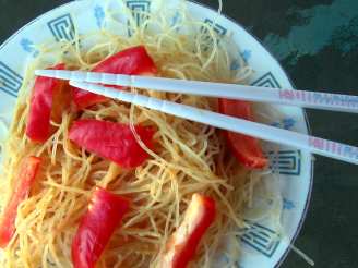 Asian Sesame Noodle Salad With Peanut Dressing (Vegetarian)