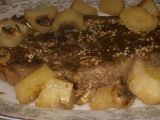 Beef Rib-Eye Roast With Potatoes, Mushrooms and Pan Gravy