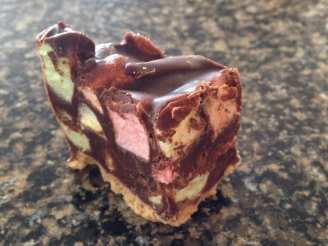 Easy Chocolate Marshmallow Graham Squares (No Bake)