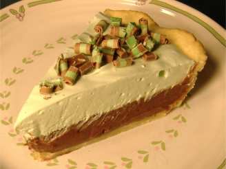 Creamy Layers Chocolate-Mint Pie