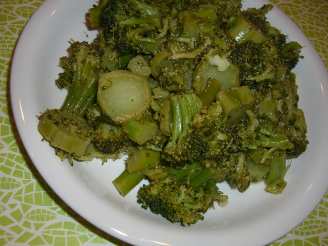 Steamed Broccoli Italian Style