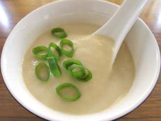 Chilled Potato and Leek Soup - Vichyssoise