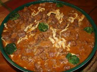 Hungarian Beef-Noodle Goulash