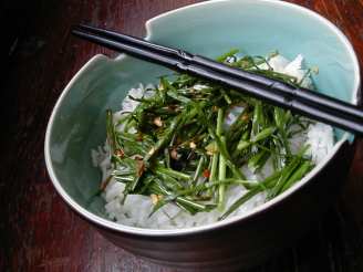 Stir-Fried Garlic Chives With Chile