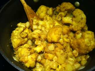 Aloo Gobi - Cauliflower and Potatoes