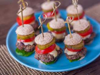 Grilled Baby Cheeseburgers