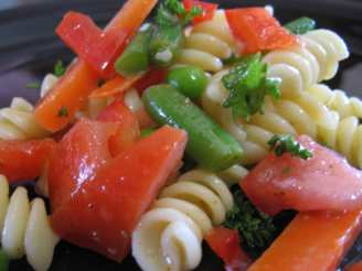 Summertime Garden Veggie Pasta Salad