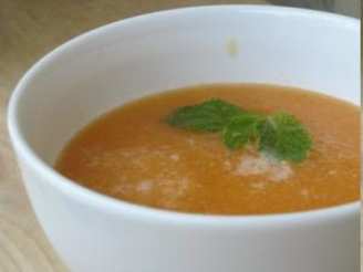 Chilled Cantaloupe Soup